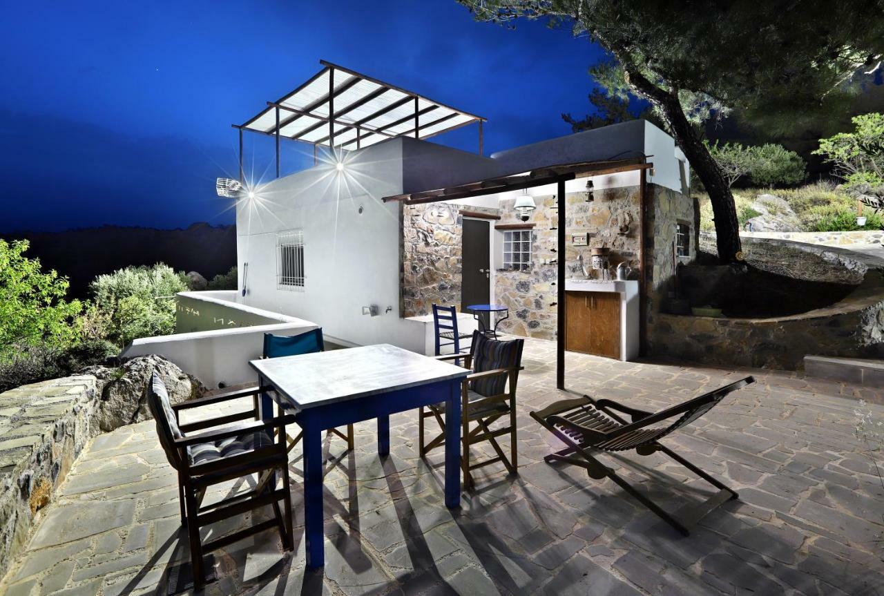 Villa M - Villa With Private Pool And Yard Anatoli  Luaran gambar