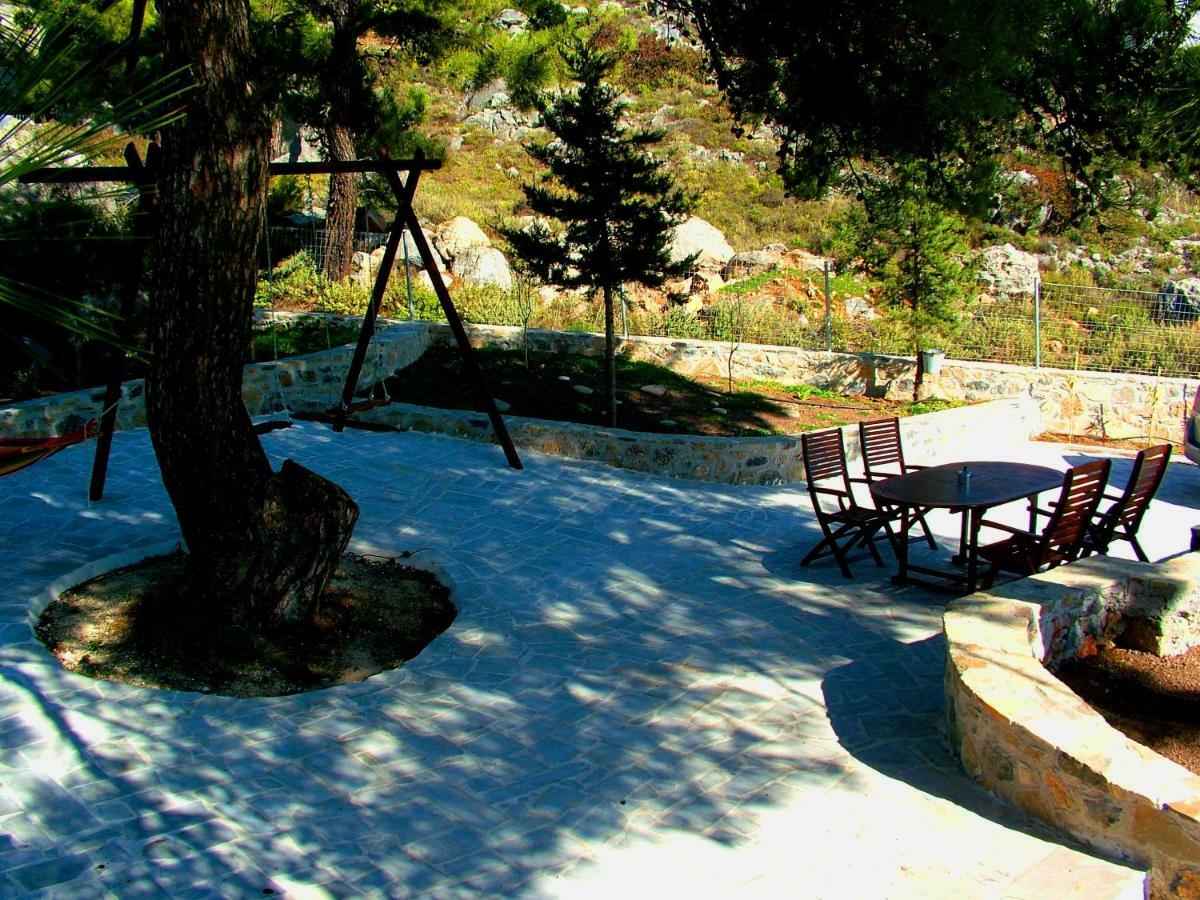 Villa M - Villa With Private Pool And Yard Anatoli  Luaran gambar