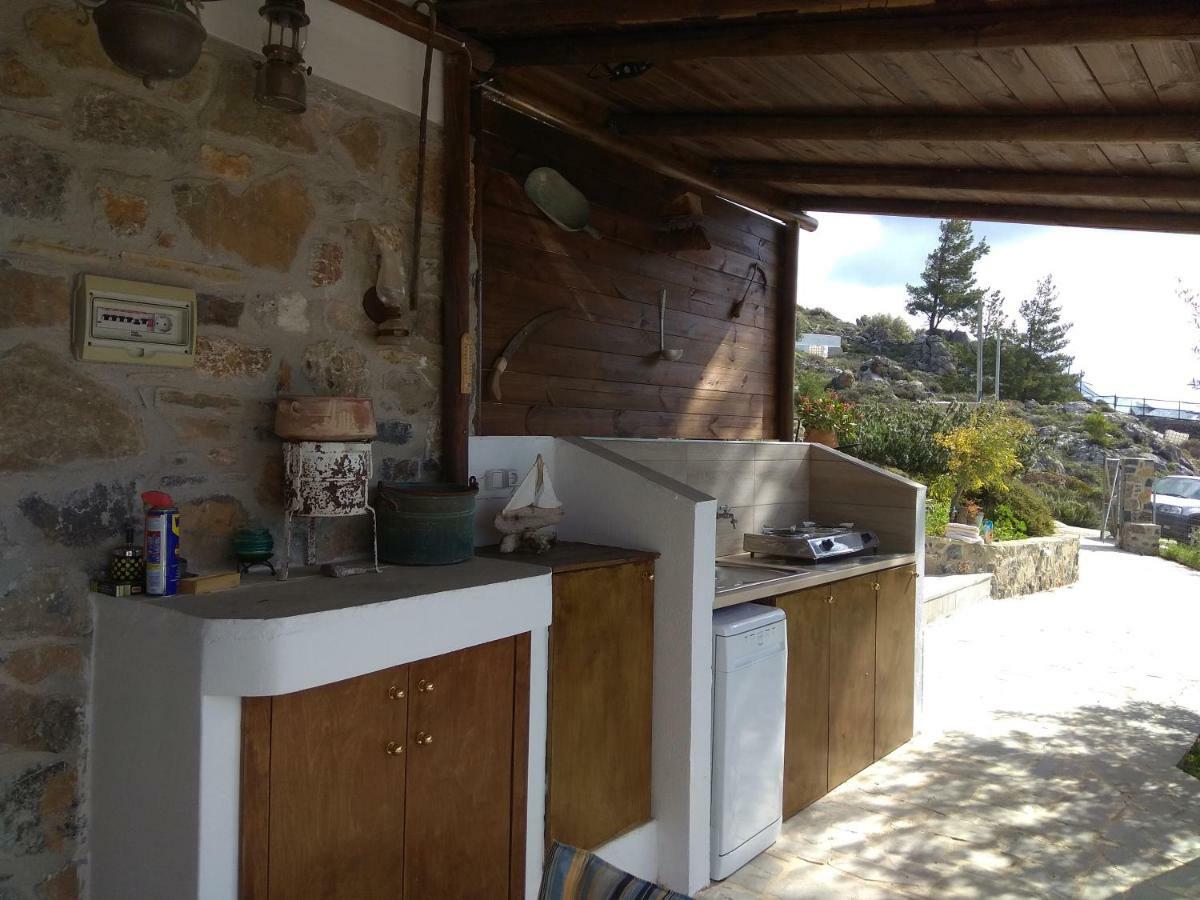 Villa M - Villa With Private Pool And Yard Anatoli  Luaran gambar